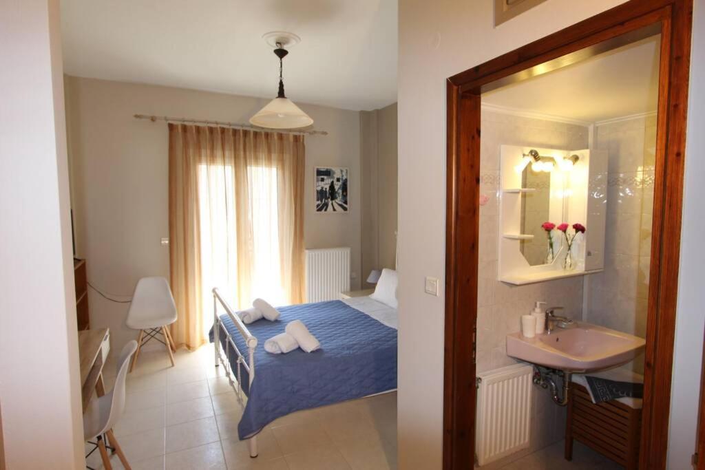 Cozy Apartment In The Heart Of The Town Argostoli  Exterior photo