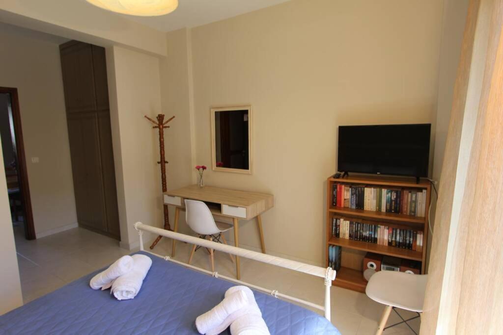 Cozy Apartment In The Heart Of The Town Argostoli  Exterior photo
